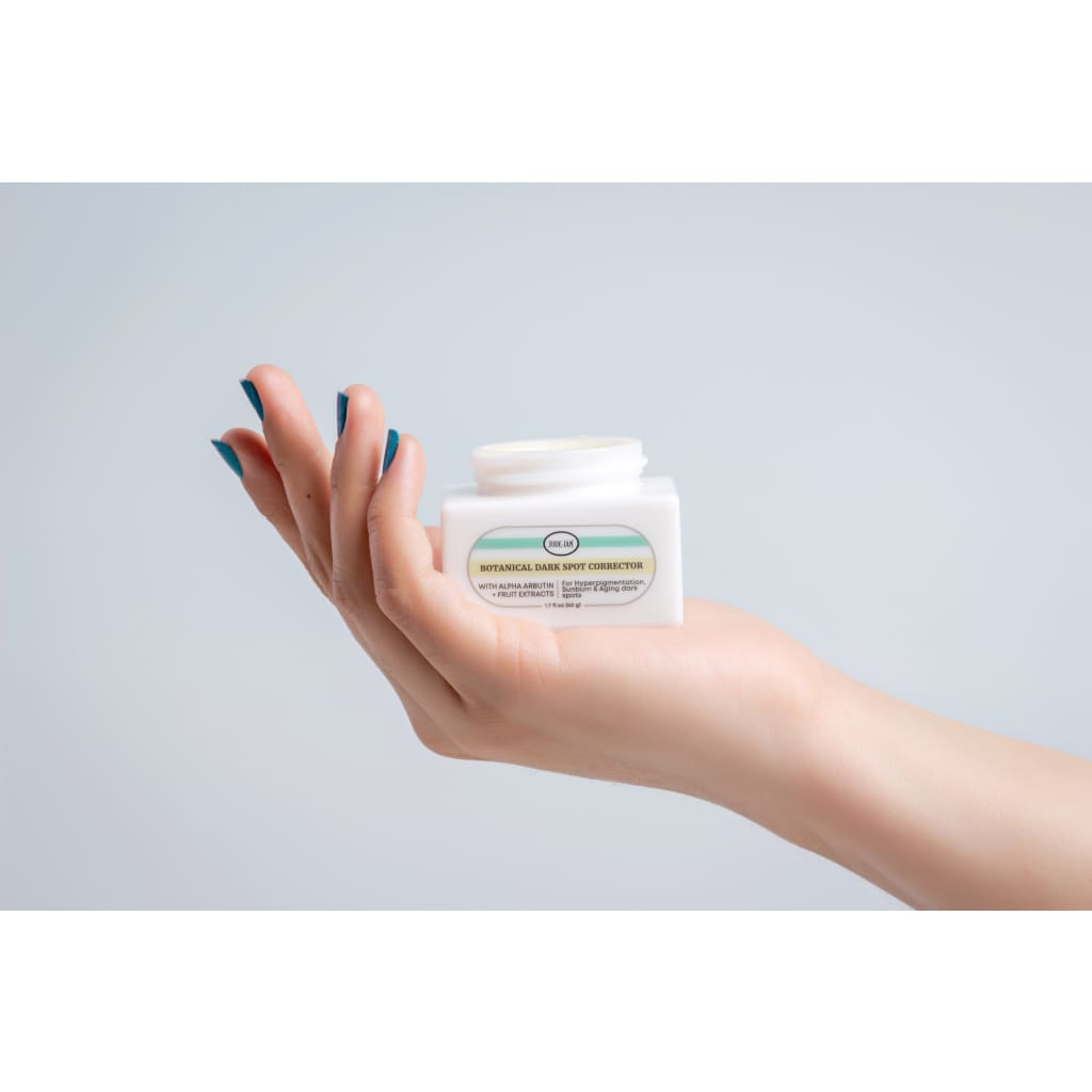 Botanical Dark Spot Corrector | Alpha Arbutin + Skin Soothing Fruit Extracts